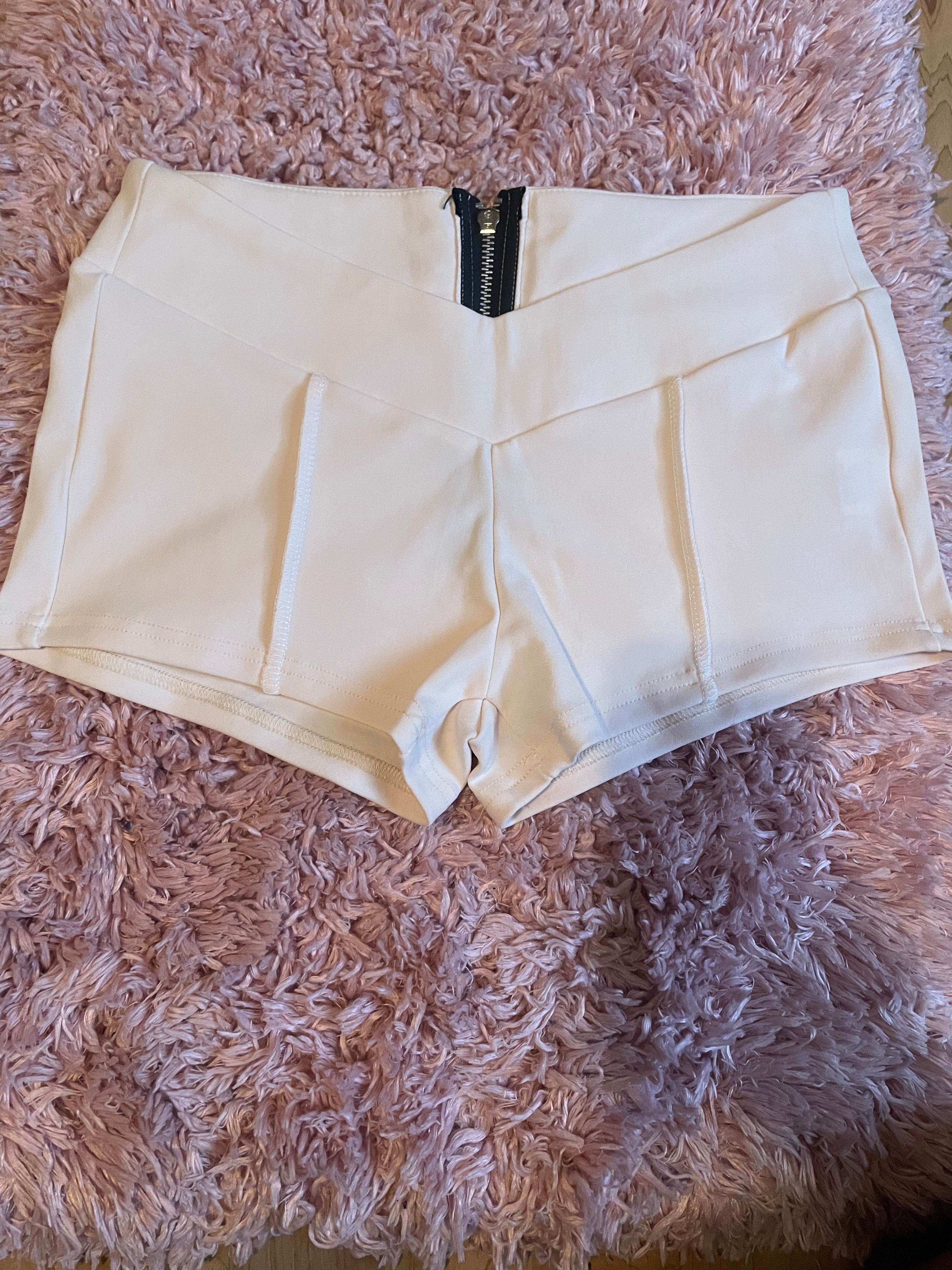 Zip me up