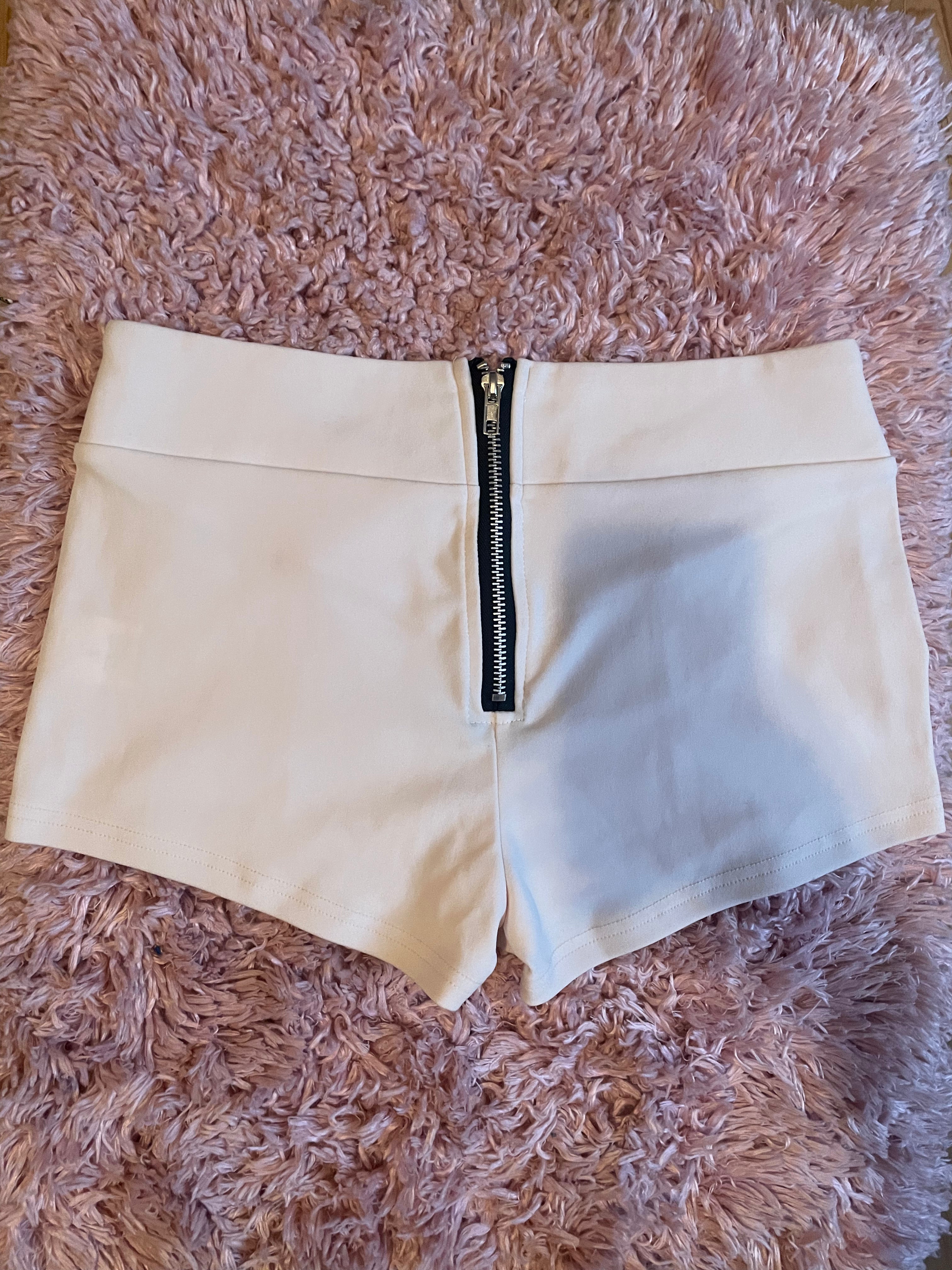 Zip me up